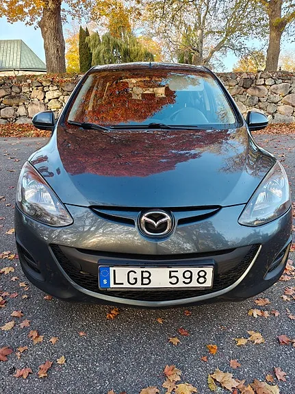 Mazda 2