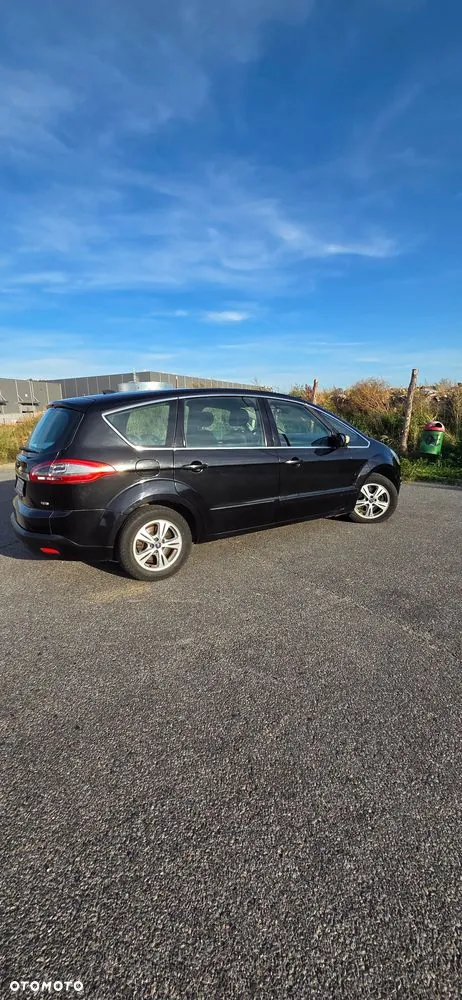 Ford S-Max 2011 photo 2