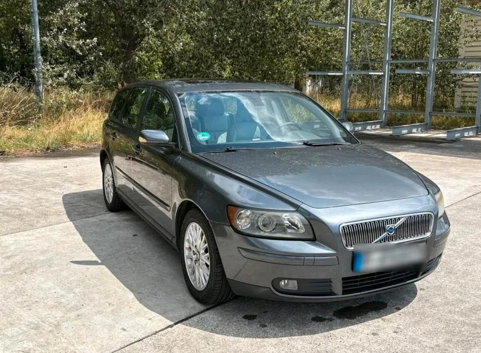 Volvo V50