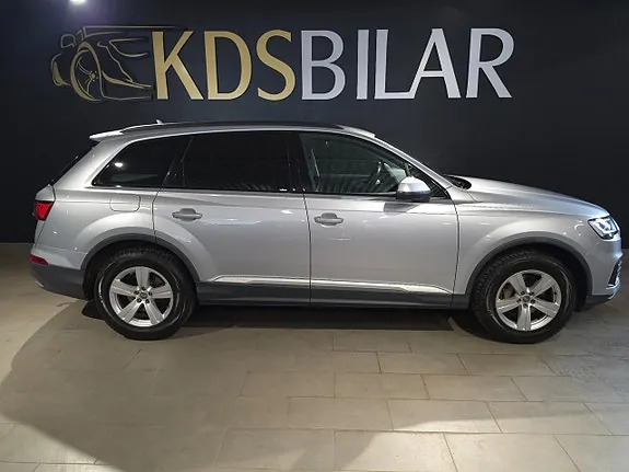 Audi Q7 2020 photo 4
