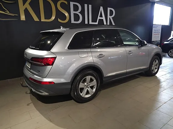 Audi Q7 2020 photo 3