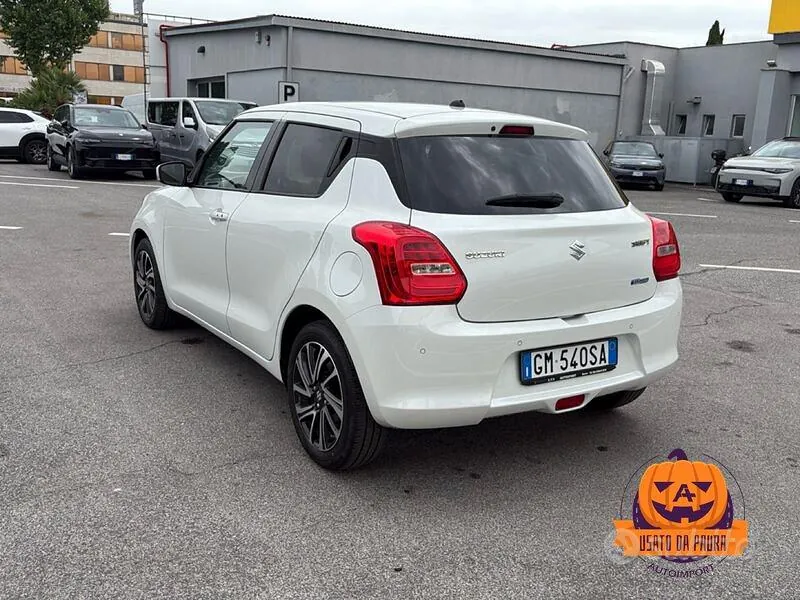 Suzuki Swift 2023 photo 4