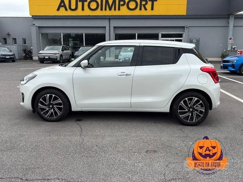 Suzuki Swift 2023 photo 3