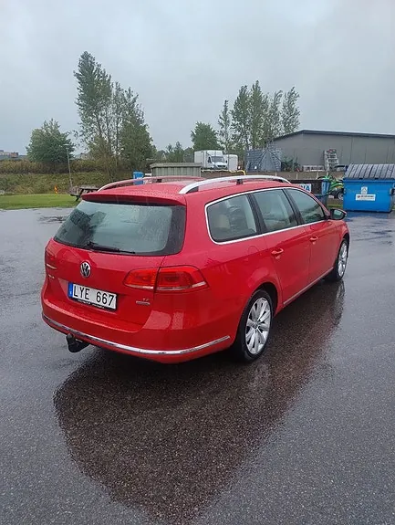 Volkswagen Passat 2012 photo 5