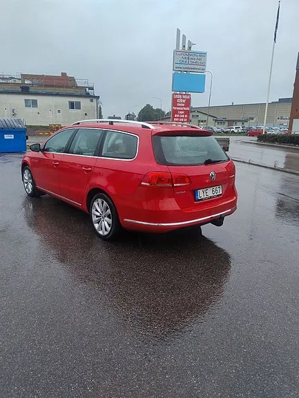 Volkswagen Passat 2012 photo 3