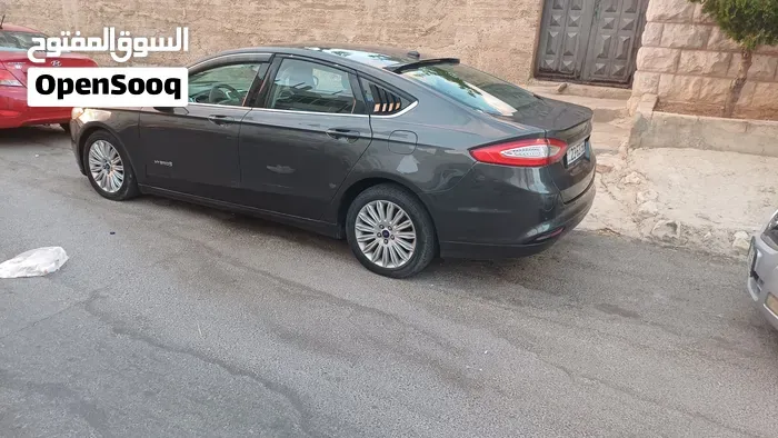 Ford Fusion 2016 photo 2
