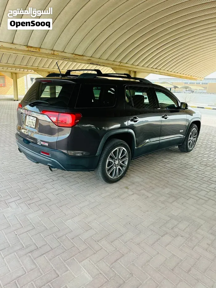 GMC Acadia 2017 photo 4