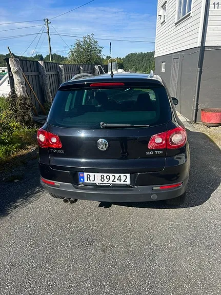 Volkswagen Tiguan 2009 photo 2