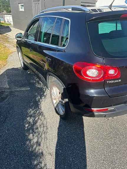 Volkswagen Tiguan 2009 photo 4