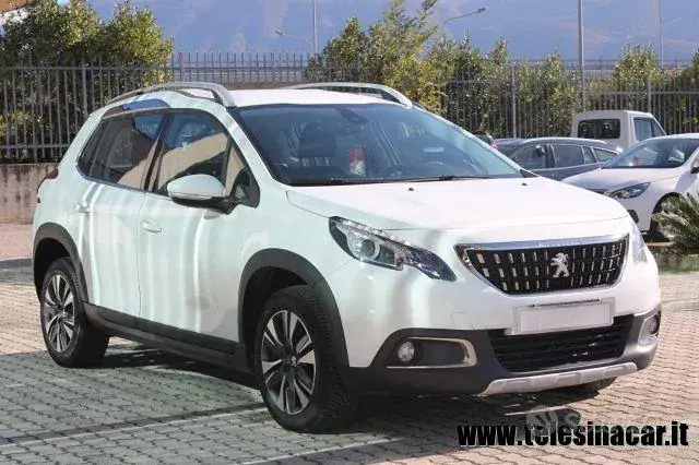 Peugeot 2008 2019 photo 4
