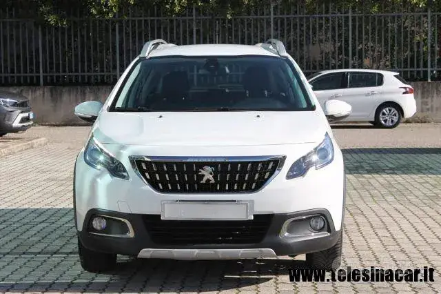 Peugeot 2008 2019 photo 3