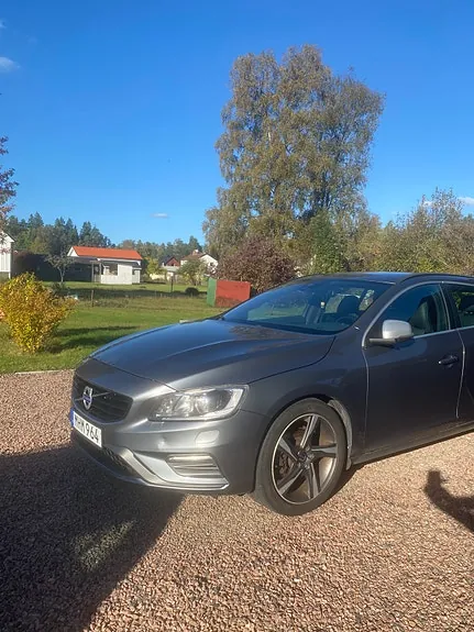 Volvo V60 2016 photo 3