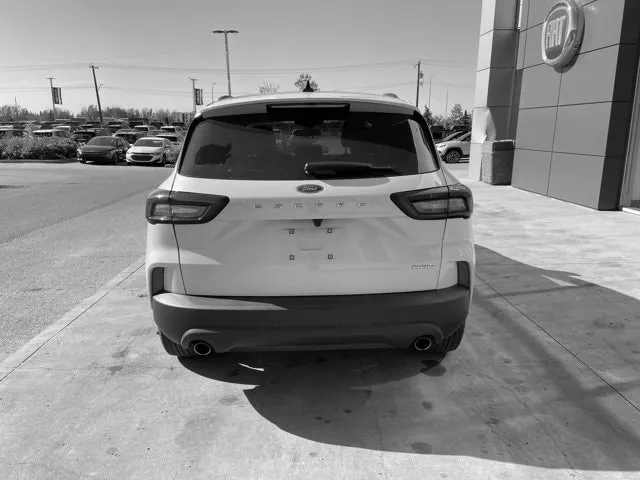 Ford Escape 2025 photo 5