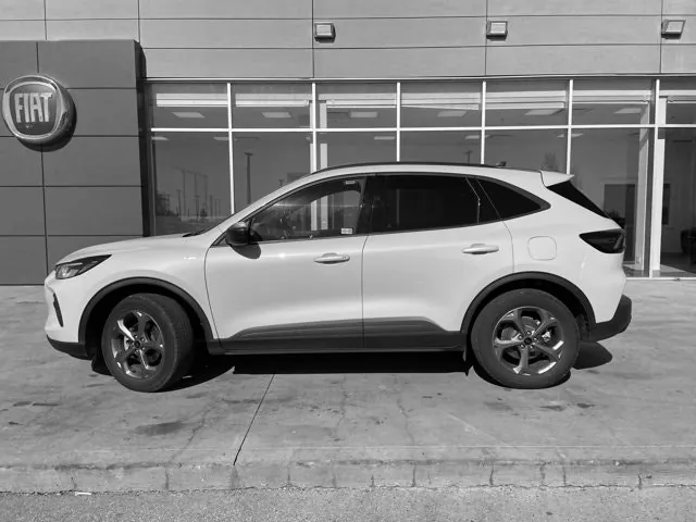 Ford Escape 2025 photo 2