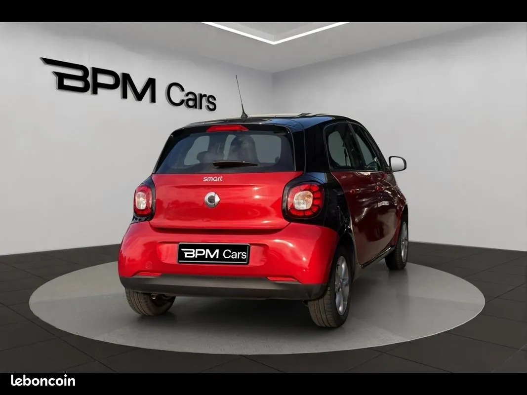 Smart Forfour 2019 photo 5