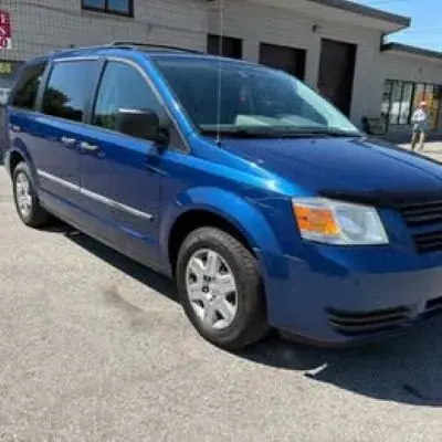 Dodge Grand Caravan 2010 photo 3