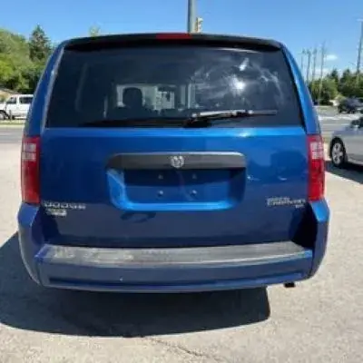 Dodge Grand Caravan 2010 photo 4