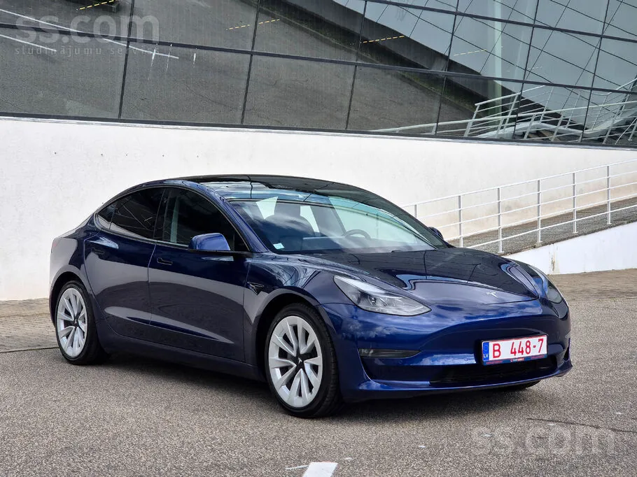 Tesla Model 3 2021 photo 4