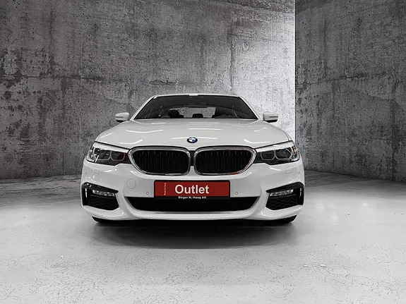 BMW 5-Serie 2018 photo 2