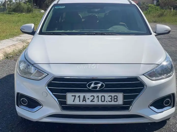 Hyundai Accent 2018 photo 3