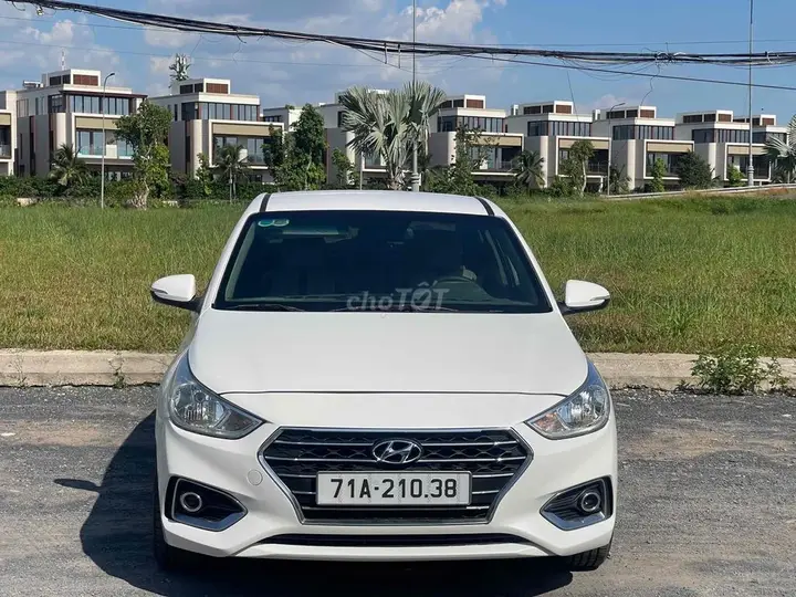 Hyundai Accent 2018 photo 4
