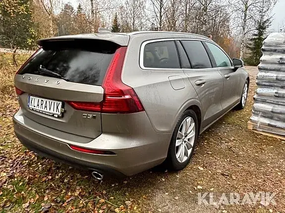 Volvo V60 2019 photo 5