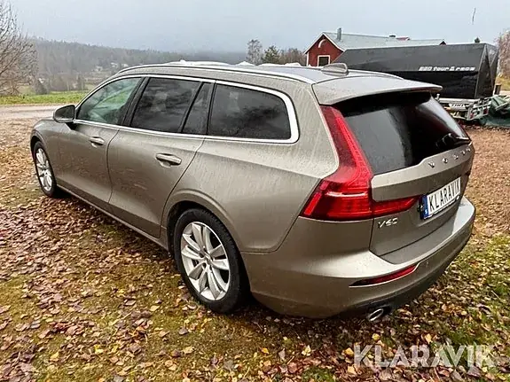 Volvo V60 2019 photo 3