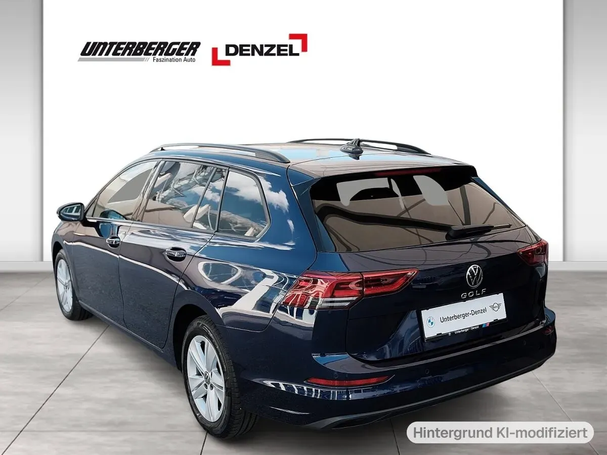 Volkswagen Golf 2023 photo 2