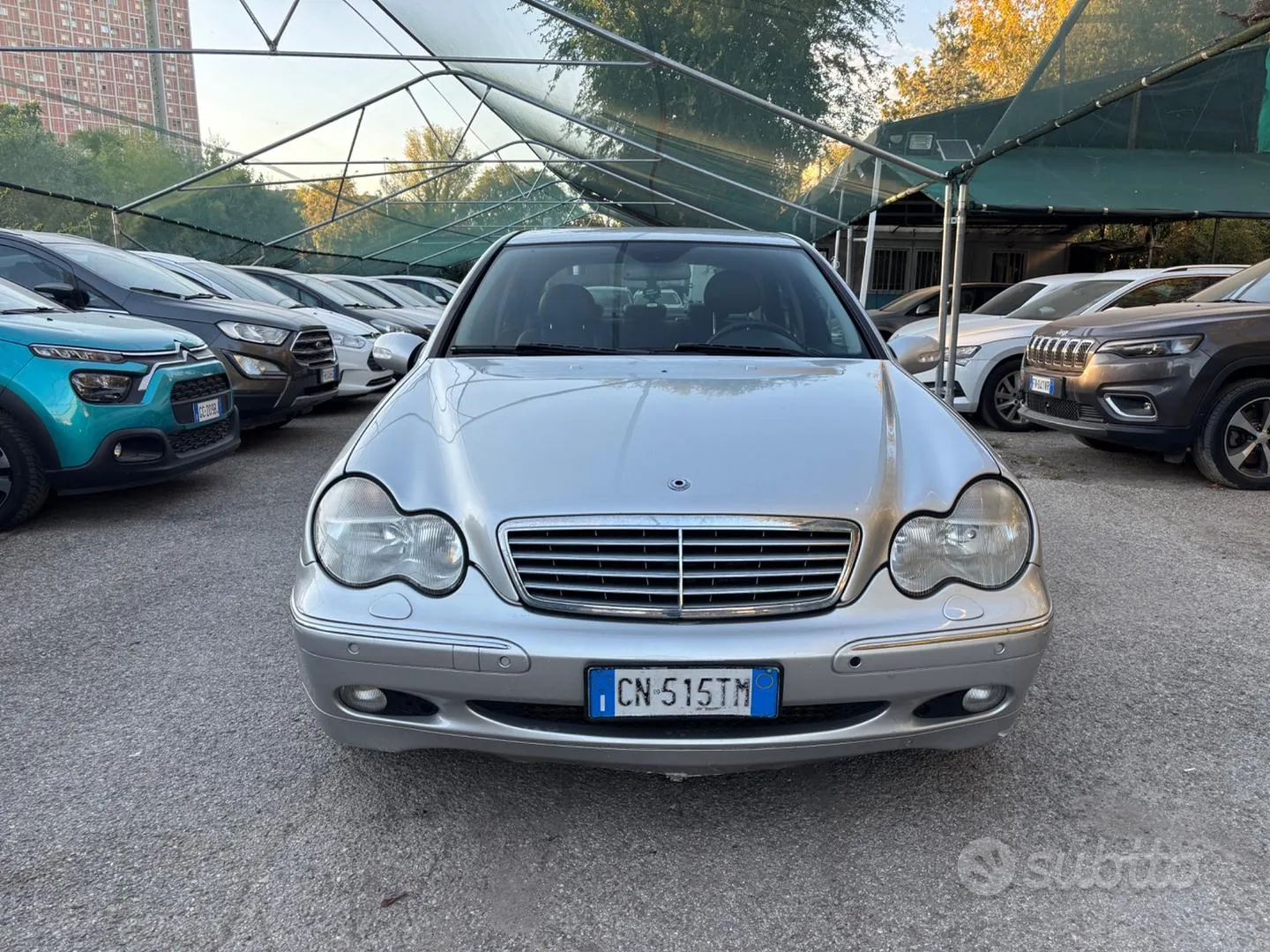 Mercedes-Benz C-Class 2004 photo 2