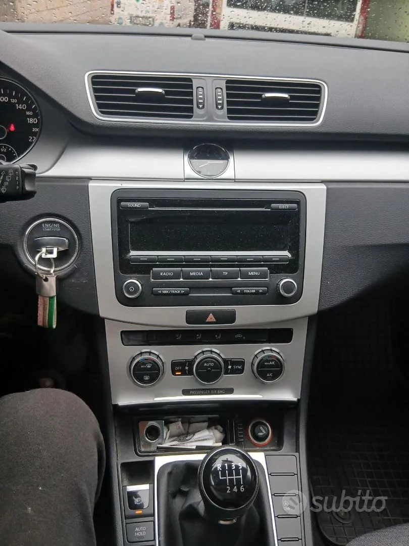 Volkswagen Passat 2014 photo 3