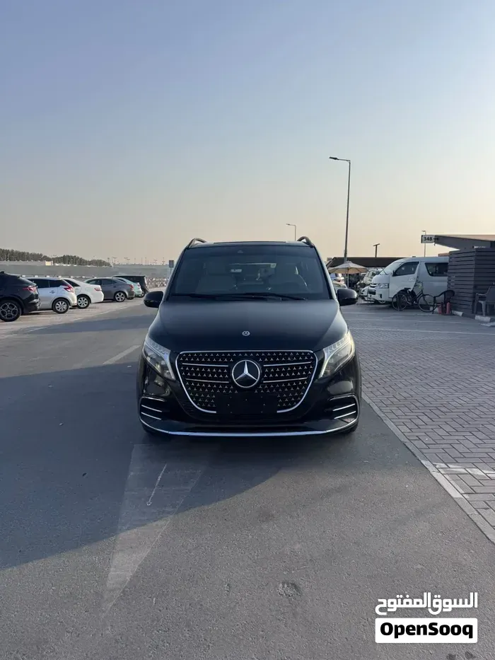 Mercedes-Benz V-Class 2020 photo 2