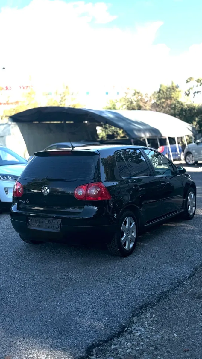 Volkswagen Golf 2008 photo 3