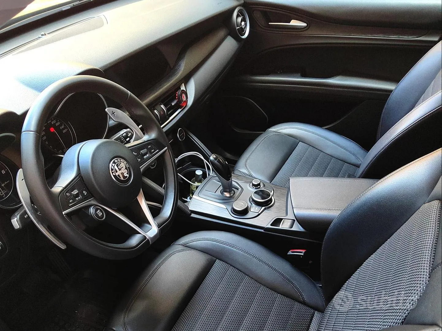 Alfa Romeo Stelvio 2019 photo 5