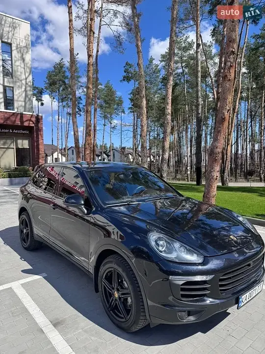 Porsche Cayenne 2015 photo 2