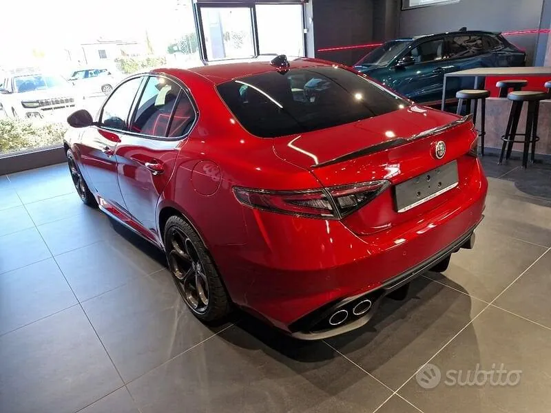 Alfa Romeo Giulia Quadrifoglio 2025 photo 3