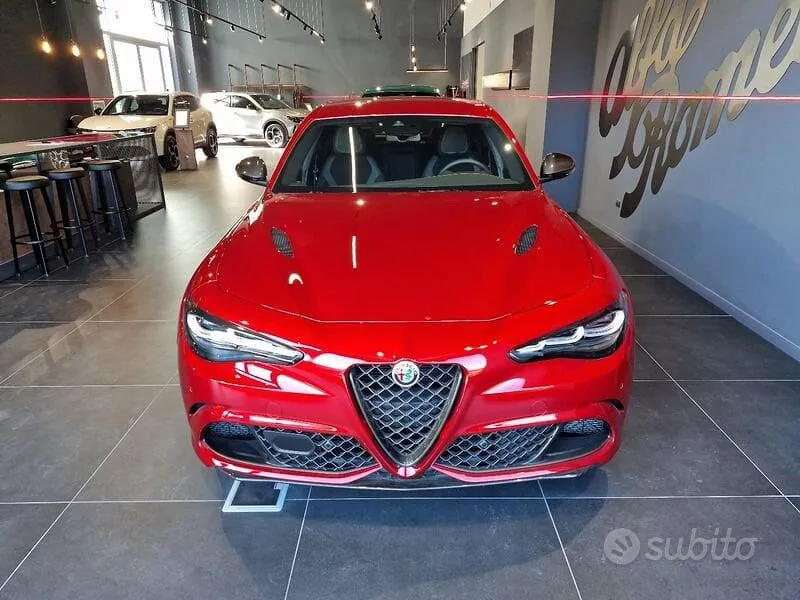 Alfa Romeo Giulia Quadrifoglio 2025 photo 4