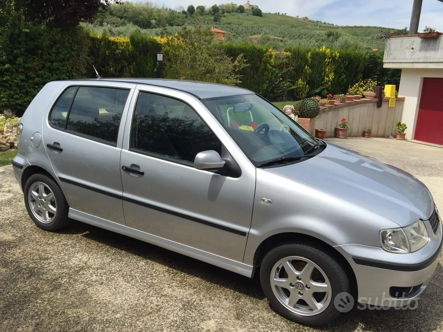 Volkswagen Polo 2001 photo 3