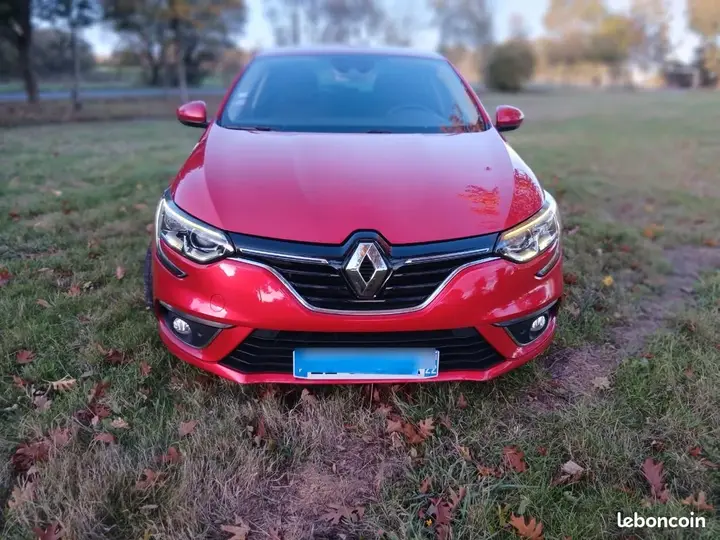 Renault Megane 2017 photo 3