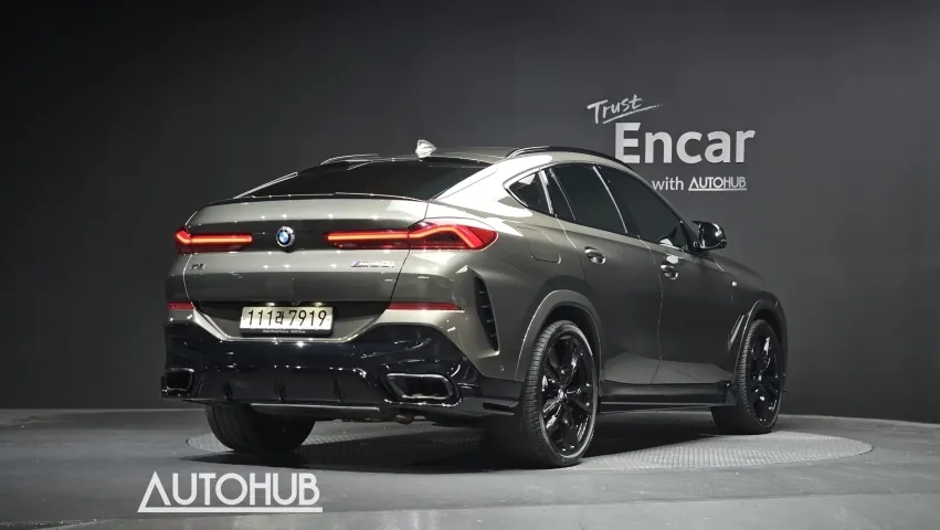 BMW X6 2021 photo 2
