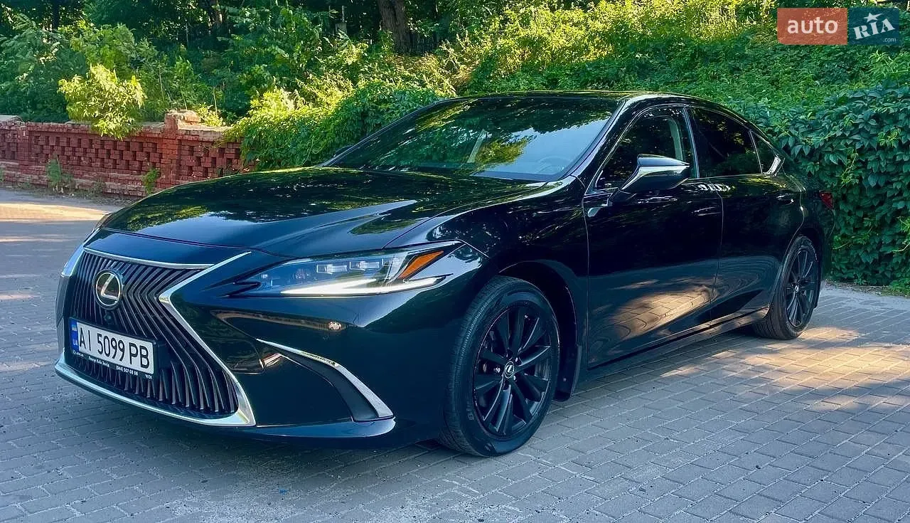Lexus Es 2019 photo 2