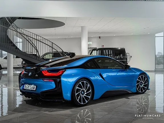 BMW I8 2016 photo 2