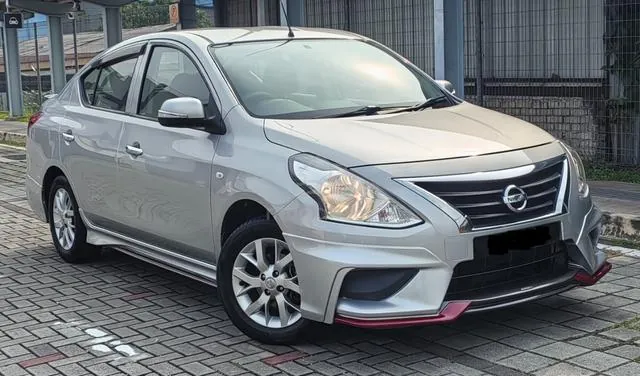 Nissan Almera