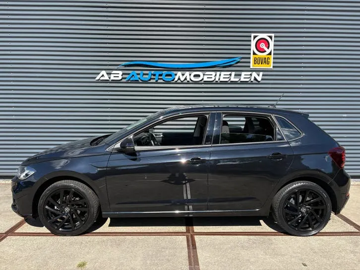Volkswagen Polo 2022 photo 2