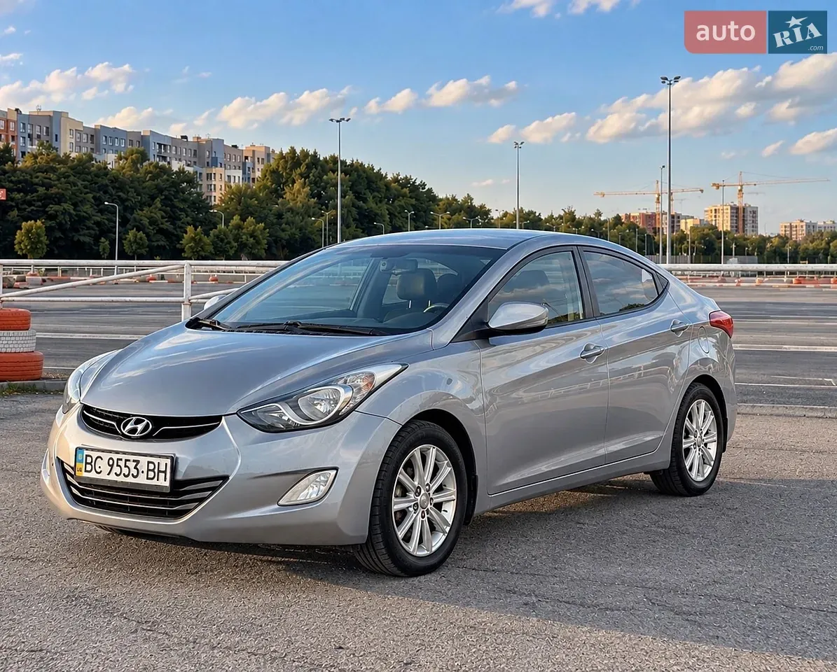 Hyundai Elantra 2012 photo 3