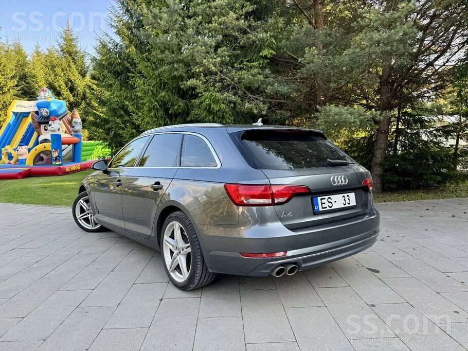 Audi A4 2016 photo 2