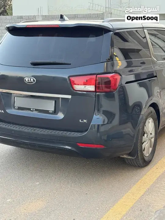 Kia Sedona 2016 photo 4