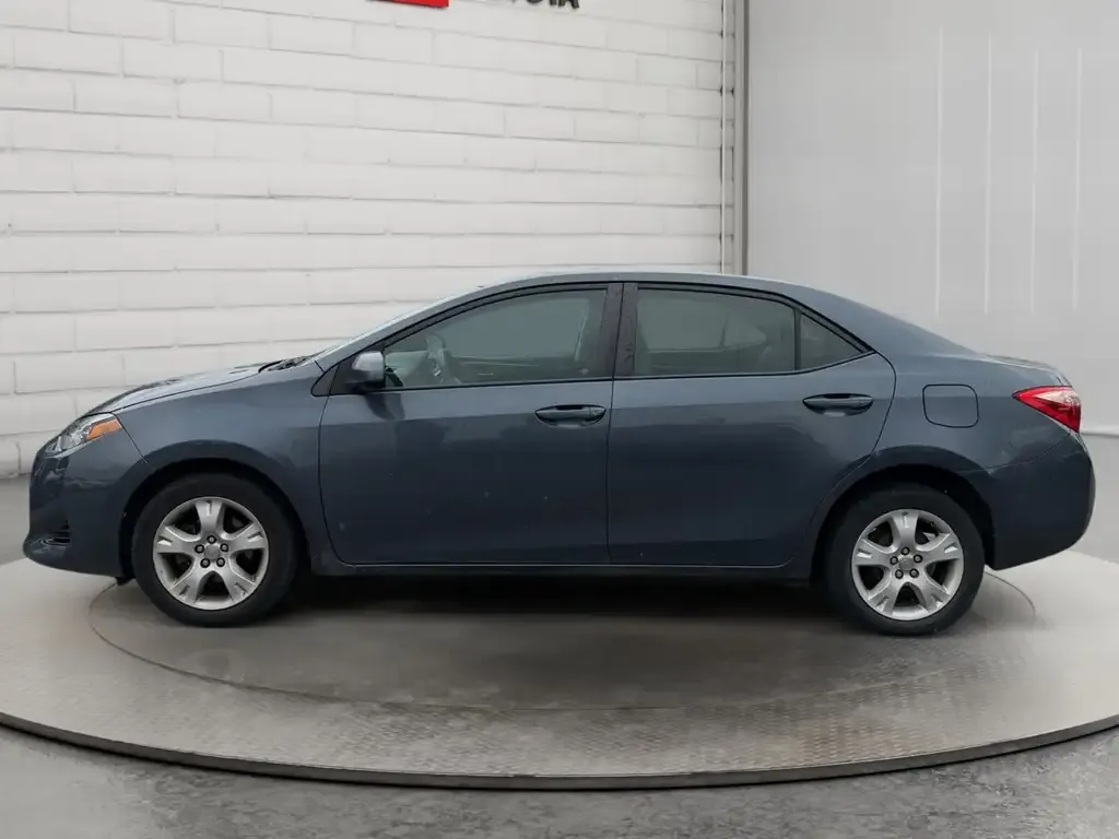 Toyota Corolla 2017 photo 5