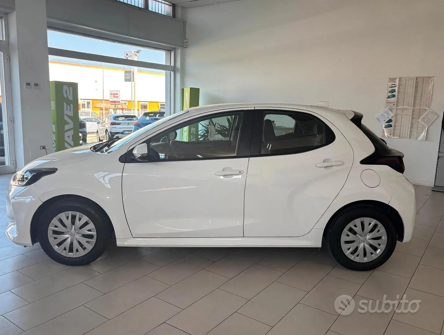 Toyota Yaris 2023 photo 4