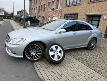 Mercedes-Benz S 500
