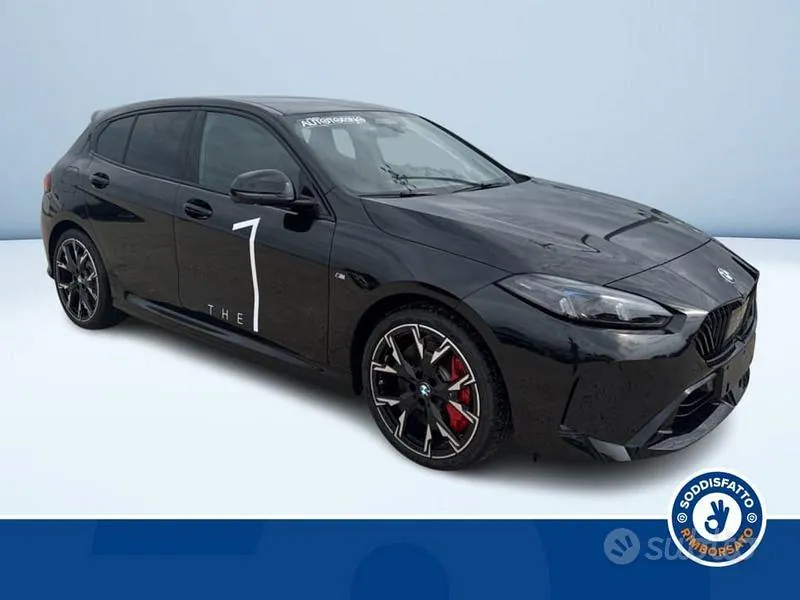 BMW 1 Series 2025 photo 4
